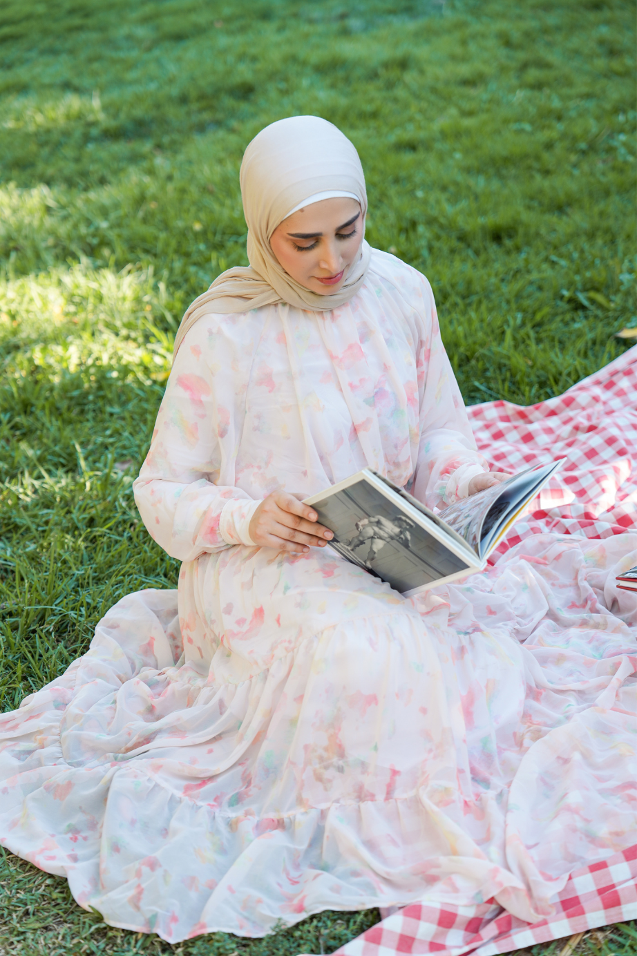 Amara – Printed Chiffon Maxi Dress